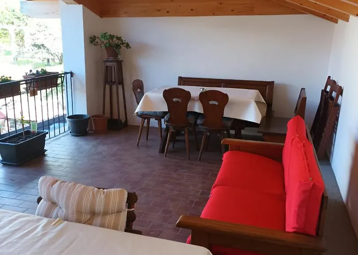 Breva E Tivano - Larihome A54 Apartamento *