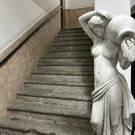 Breva E Tivano - Larihome A54 Apartamento