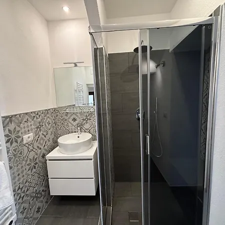 Apartment Breva E Tivano - Larihome A54 *