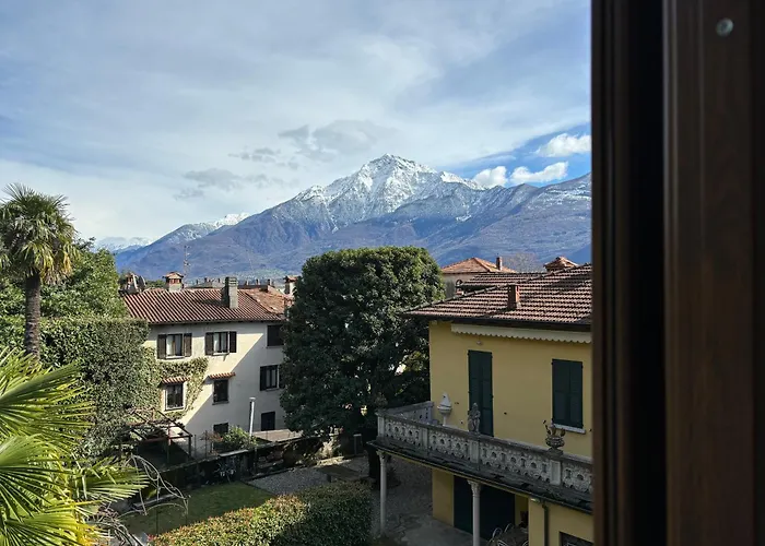 アパート Breva E Tivano - Larihome A54 グラヴェドーナ